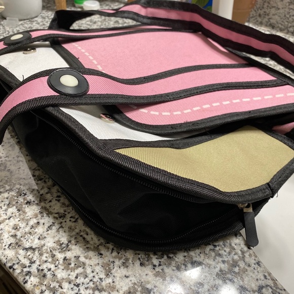 New 2D Shoulder bag💗 - Picture 2 of 2